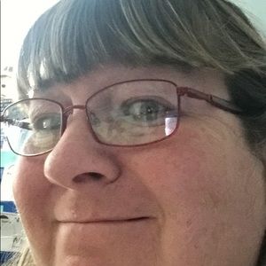 Meet your Posher, Rennae